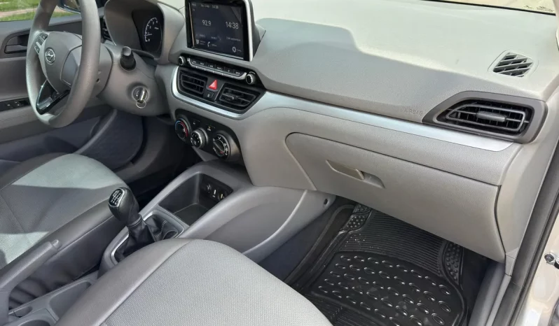 
								Hyundai Accent Advance Hb20s 1.6 Mec Sedan completo									