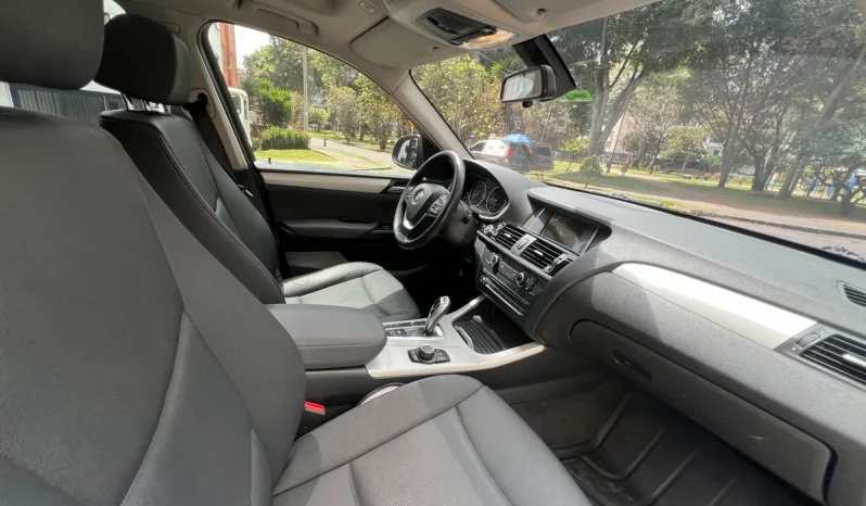 
								BMW X3 2.0 F25 Xdrive20i completo									
