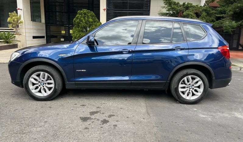 
								BMW X3 2.0 F25 Xdrive20i completo									