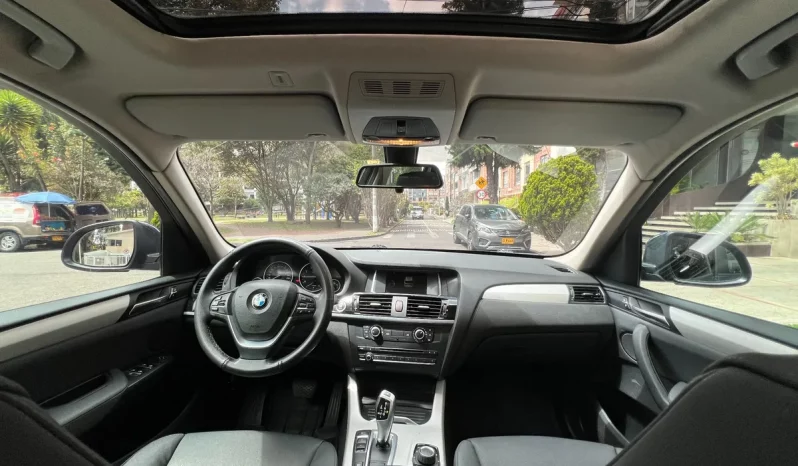 
								BMW X3 2.0 F25 Xdrive20i completo									