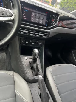 
										Volkswagen Nivus 1.0t Highline At completo									