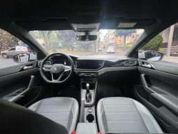 
										Volkswagen Nivus 1.0t Highline At completo									