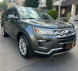Ford Explorer 2.3 Limited 4×4