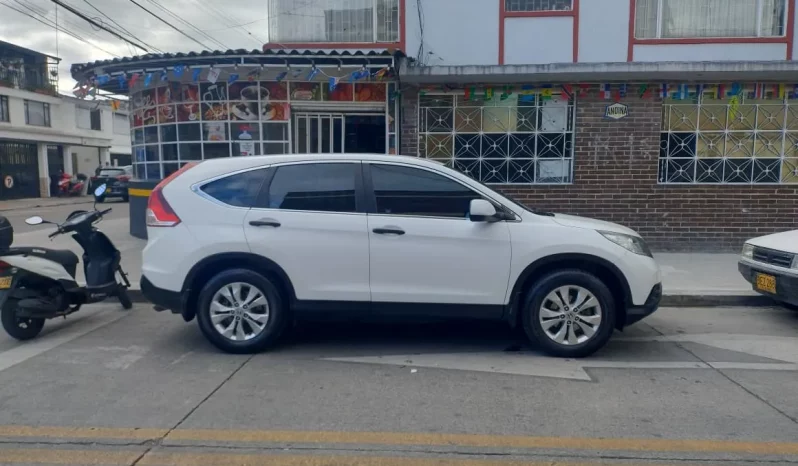 
								Honda CR-V 2.4 Lxc AT completo									