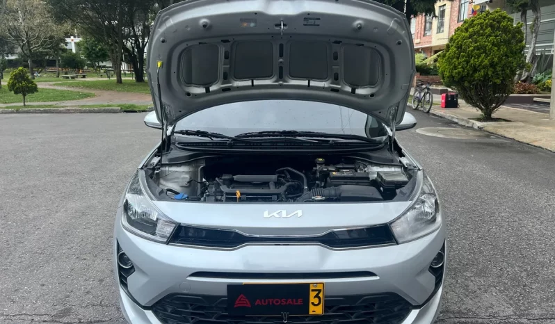 
								Kia Rio 1.4 Vibrant At completo									