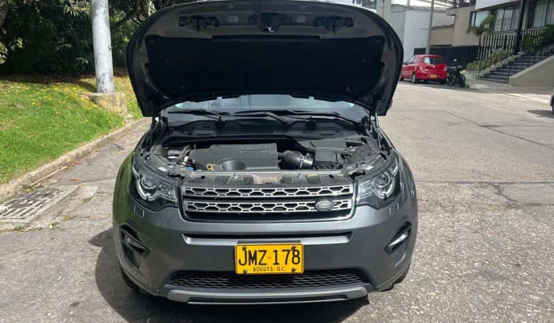 
								Land Rover Discovery Sport 2.0 Se Si4 completo									