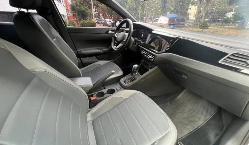 
								Volkswagen Nivus 1.0t Highline At completo									