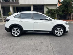 
										Volkswagen Nivus 1.0t Highline At completo									