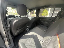 
										Renault Stepway 1.6 Intense Automática completo									