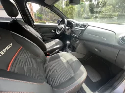 
										Renault Stepway 1.6 Intense Automática completo									