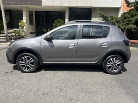 Renault Stepway 1.6 Intense Automática