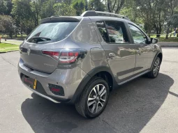 
										Renault Stepway 1.6 Intense Automática completo									