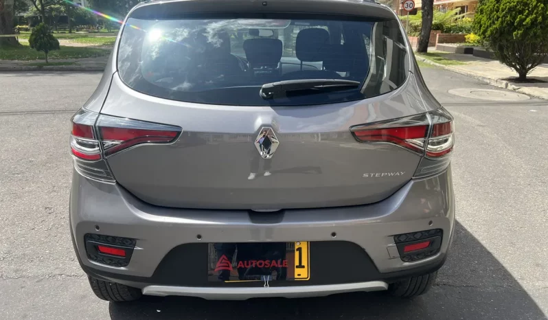 
								Renault Stepway 1.6 Intense Automática completo									
