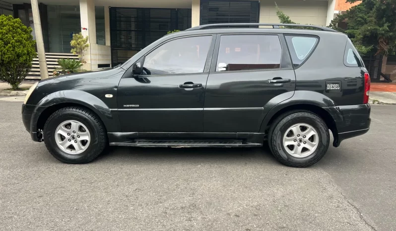 
								SsangYong Rexton 2.7 Rx 270 Xdi completo									