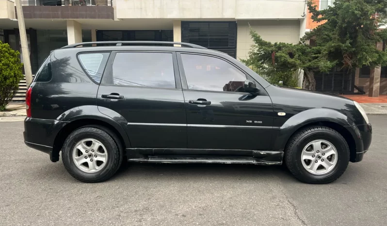 
								SsangYong Rexton 2.7 Rx 270 Xdi completo									