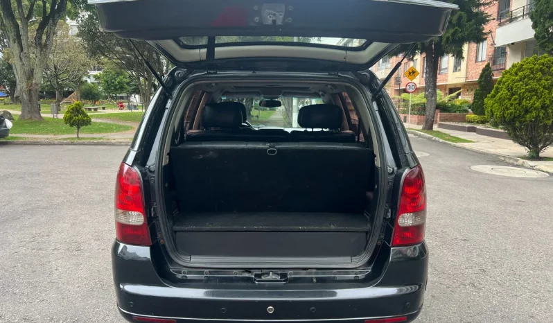 
								SsangYong Rexton 2.7 Rx 270 Xdi completo									