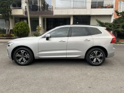 Volvo XC60 2.0 B5 AWD Momentum Hibryda