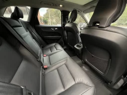 
										Volvo XC60 2.0 B5 AWD Momentum Hibryda completo									